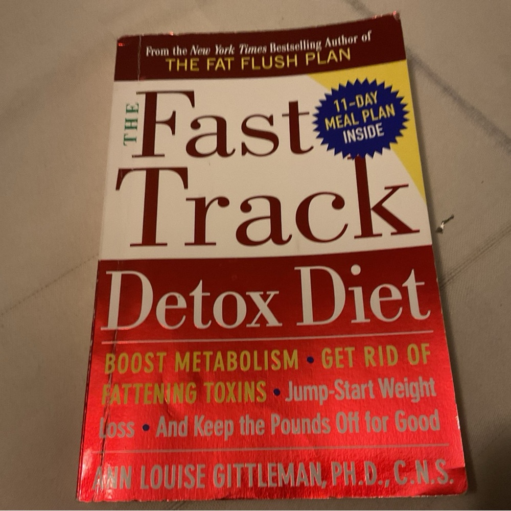The Fast Track Detox Diet Book